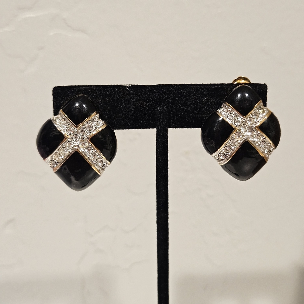 Essex Vintage Black Gold Enamel Rhinestone Clip On Earrings Women's Jewelry 80s
